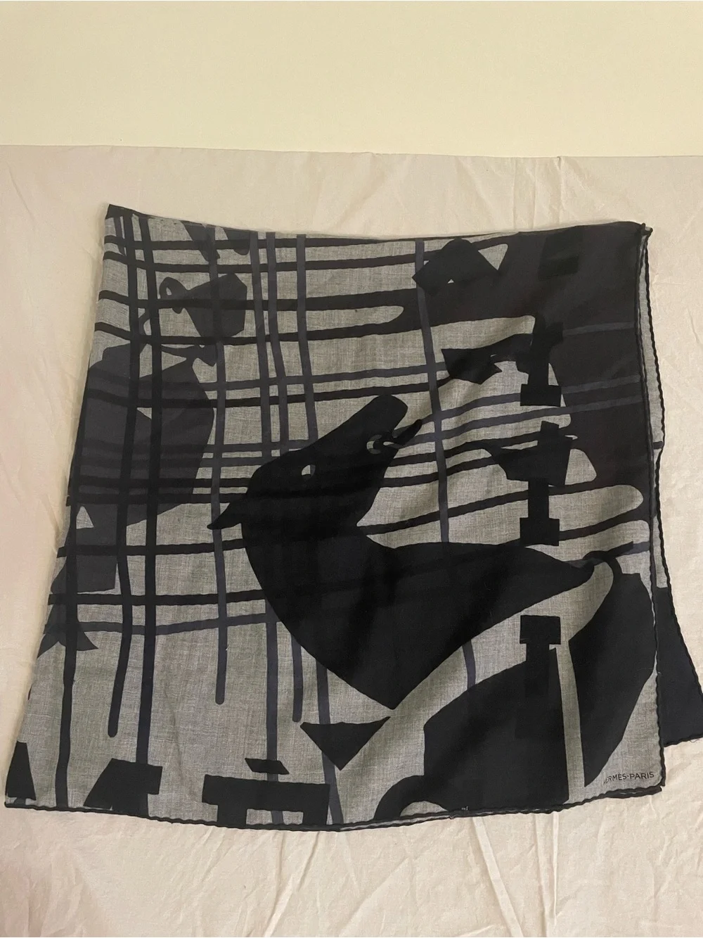 Hermes 2019 dark gray chine navy Imprimeur fou liquid puzzle Cashmere Shawl 140 - Picture 4 of 5